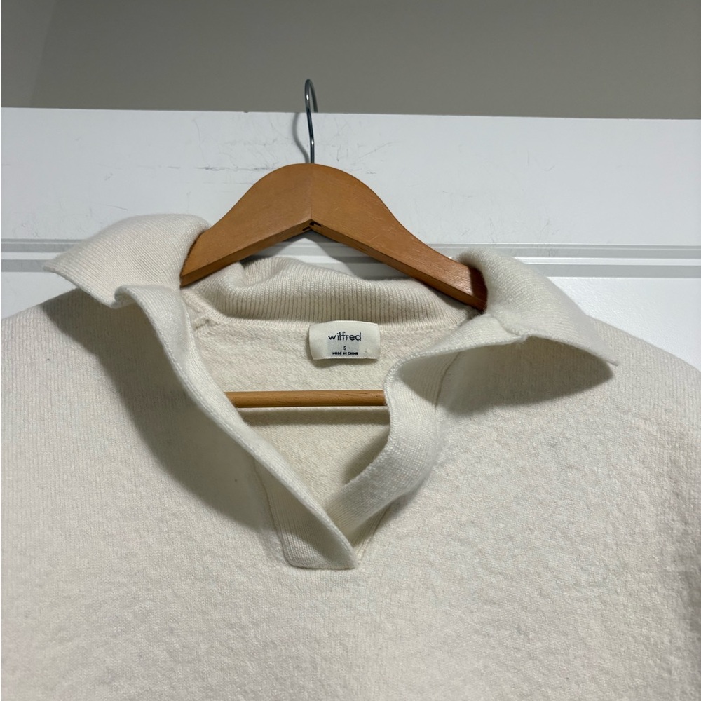 Wilfred Free Crop Merino Wool Polo V Neck Cream Sweater
Women's Size Small - Picture 2 of 7